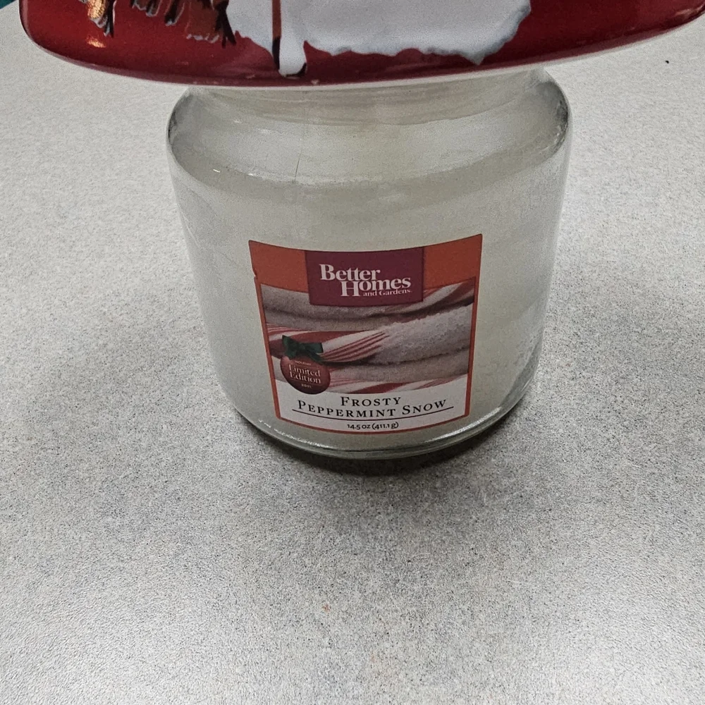 BH&G Jar Candle Ceramic Shade Frosty Peppermint Snow - Picture 2 of 9